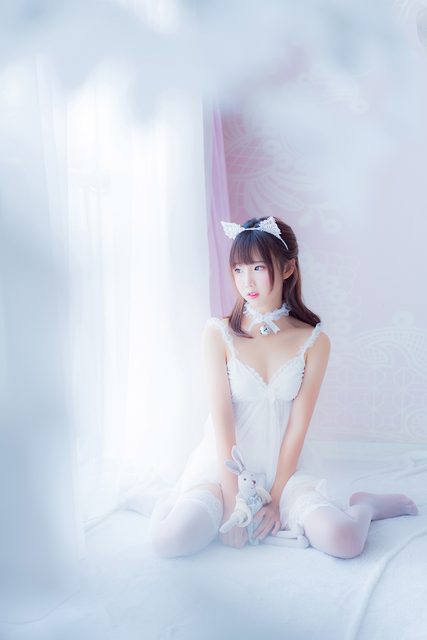 Bộ Đồ Ngủ Màu Trắng - 吊带白睡衣 – photo 10