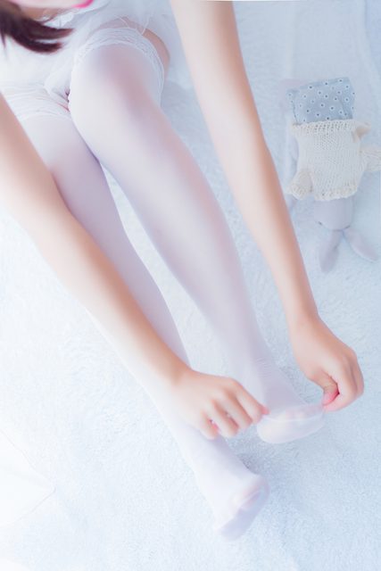 Bộ Đồ Ngủ Màu Trắng - 吊带白睡衣 – photo 12