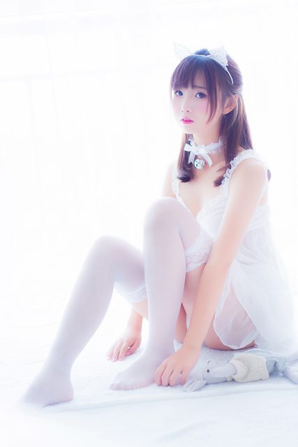 Bộ Đồ Ngủ Màu Trắng - 吊带白睡衣 – photo 16