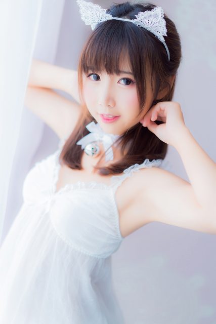 Bộ Đồ Ngủ Màu Trắng - 吊带白睡衣 – photo 42
