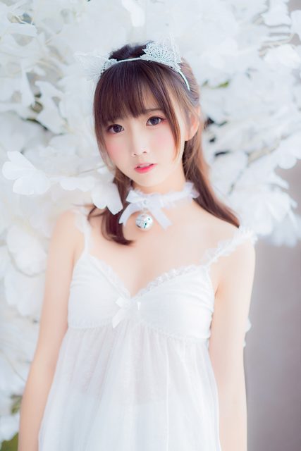 Bộ Đồ Ngủ Màu Trắng - 吊带白睡衣 – photo 47