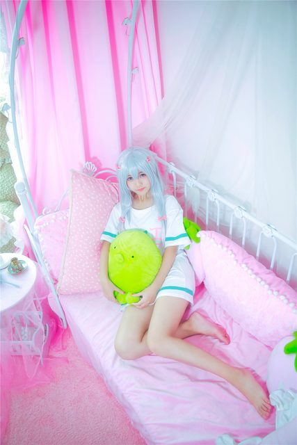 Em Gái Và Sườn Xám Đỏ - 妹妹和红色旗袍 – photo 4