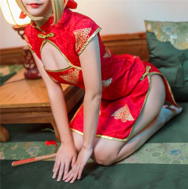 Em Gái Và Sườn Xám Đỏ - 妹妹和红色旗袍 – photo 21