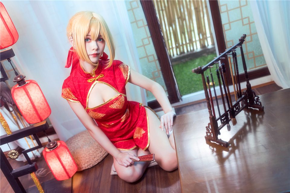 Em Gái Và Sườn Xám Đỏ - 妹妹和红色旗袍 – photo 28