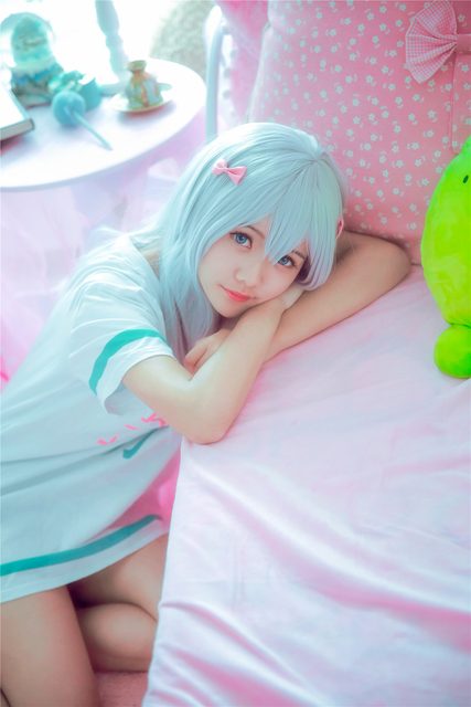 Em Gái Và Sườn Xám Đỏ - 妹妹和红色旗袍 – photo 40