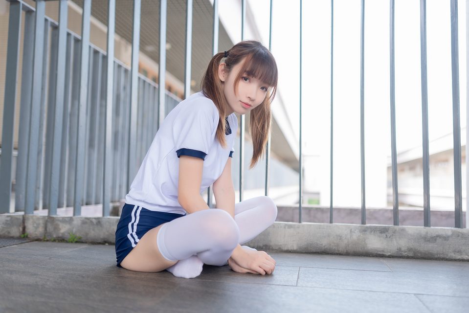 Mặc Đồ Thể Dục Trước Lớp Học - 在教室门前穿体操服 – photo 13