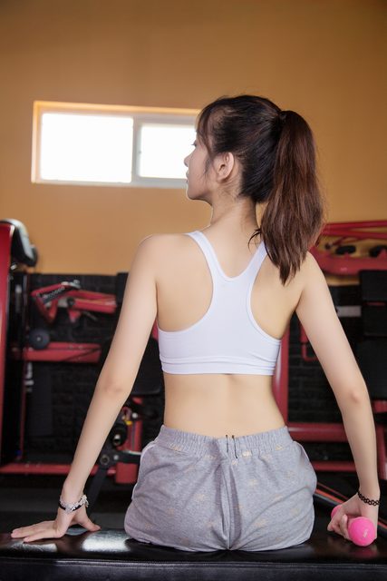 Thiếu Nữ Phòng Thể Thao - 健身房的少女 – photo 10