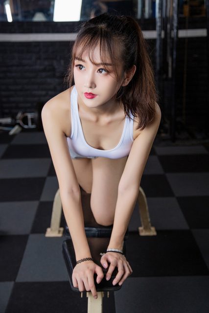 Thiếu Nữ Phòng Thể Thao - 健身房的少女 – photo 12