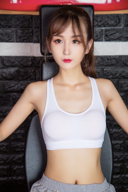 Thiếu Nữ Phòng Thể Thao - 健身房的少女 – photo 18