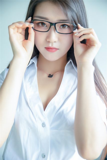Thư Ký Tỷ Tỷ - 秘书姐姐 – photo 11