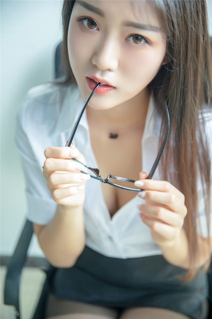 Thư Ký Tỷ Tỷ - 秘书姐姐 – photo 22