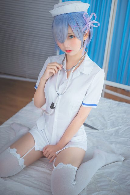Y Tá Tỷ Tỷ Và Sườn Xám - 护士姐姐和旗袍 – photo 27