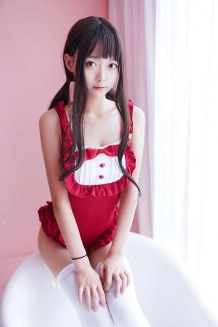Đồ Bơi Đỏ - 红色死库水 – photo 8