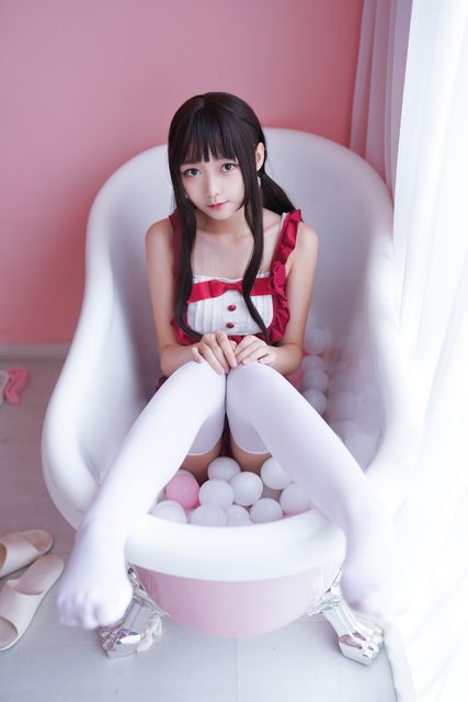 Đồ Bơi Đỏ - 红色死库水 – photo 14