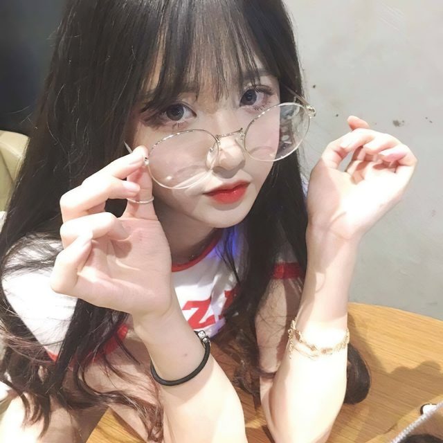 Bộ Sưu Tập Gái Xinh Đeo Kính Dễ Thương - Net – photo 31