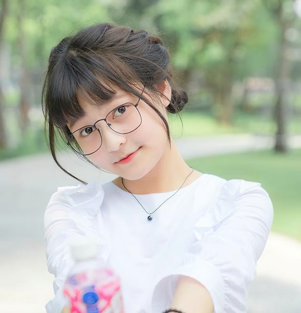 Bộ Sưu Tập Gái Xinh Đeo Kính Dễ Thương - Net – photo 36