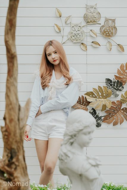 Aintoaon Nantawong   Pretty little Brunette girl smiling – ảnh 20