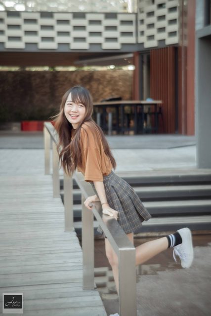 Fenfern Aeryingsak A Girl With Smile – ảnh 2