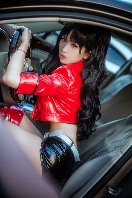 Man Ngư Phi Phi - 鳗鱼霏儿 - 赛车女郎 – photo 1