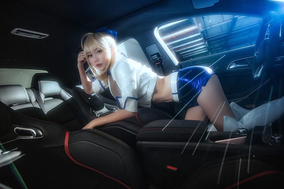 Man Ngư Phi Phi - 鳗鱼霏儿 - 赛车女郎 – photo 19