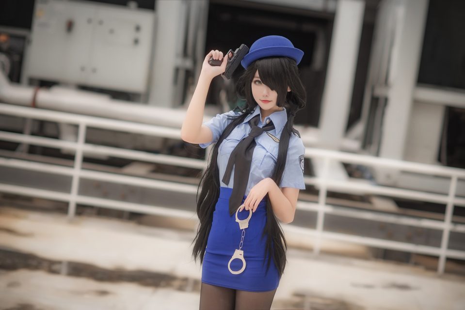 Momoko葵葵 - Tokisaki Kurumi Police Uniform – photo 14