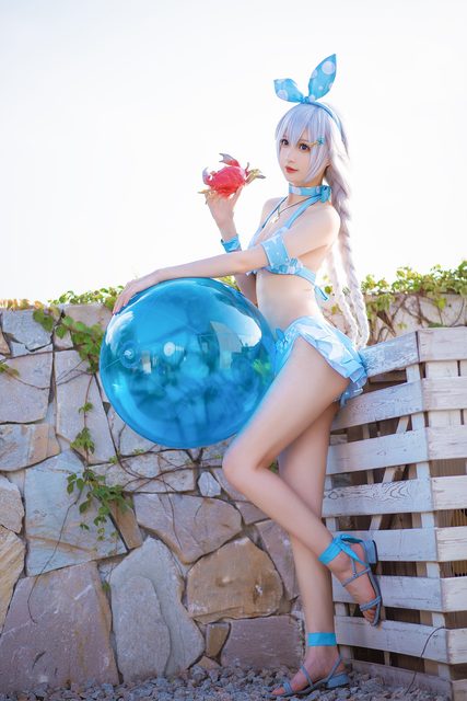Nam Cung - 南宫 Kiana Bikini – photo 4