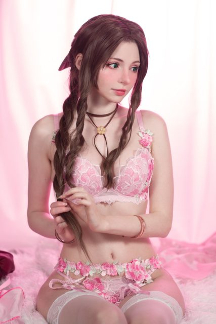 PeachMilky Aerith Lingerie Set – photo 7