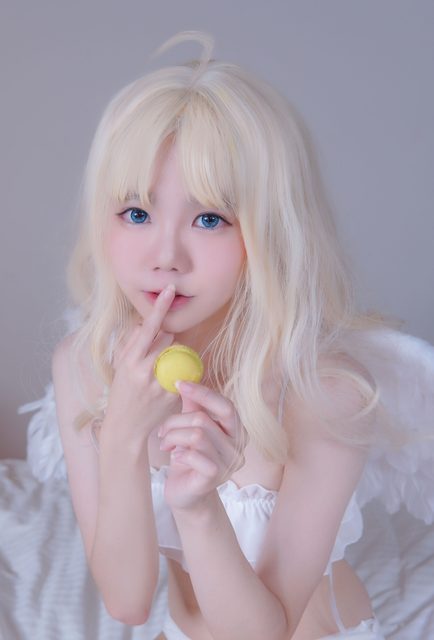 Sally Dorasnow - Filo – photo 6
