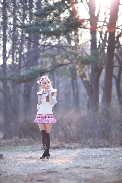 [Aza miyuko] Karina Lyle – photo 3