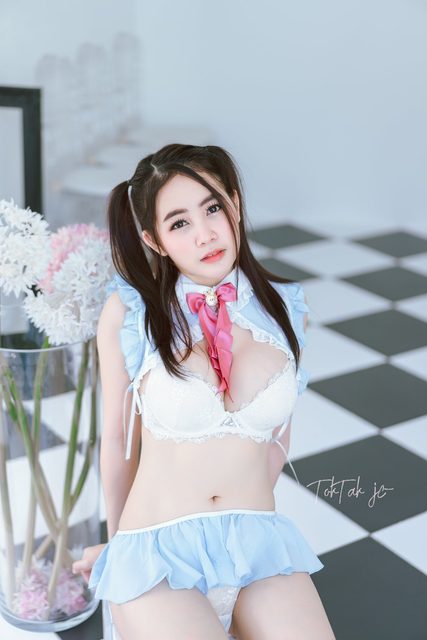 Mind Varunrapat with the sexy lingerie at swimming pool – photo 19