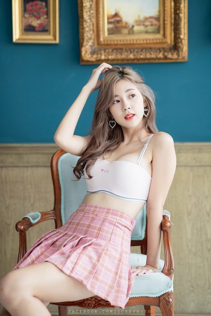 Nilawan Iamchuasawad So Beautiful With White Bra and Miniskirt – ảnh 15