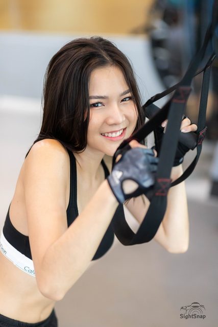 Phitchamol Srijantanet White and Black Fitness Set – photo 5