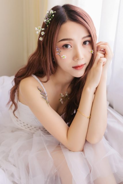 Popor Saechur with photo album Little Princess – photo 4