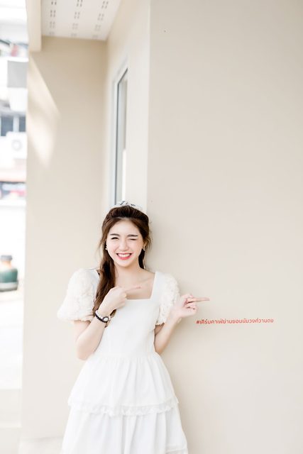 Sasi Ngiunwan Barbie Doll Smile – photo 2