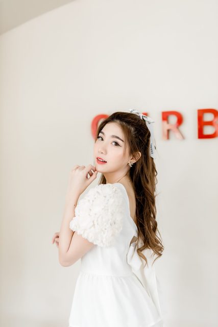 Sasi Ngiunwan Barbie Doll Smile – photo 12