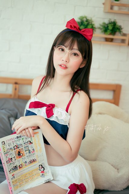 Waralee Teerapanpong Sailor Moon Lingerie – photo 4