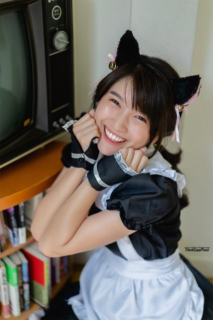 Yatawee Limsiripothong   The cute black cat – photo 11