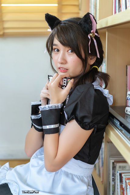 Yatawee Limsiripothong   The cute black cat – photo 20