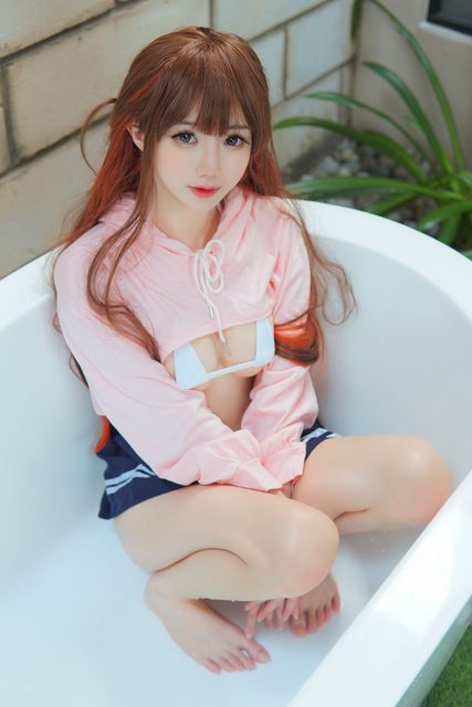 Sally Dorasnow - Chizuru – photo 3