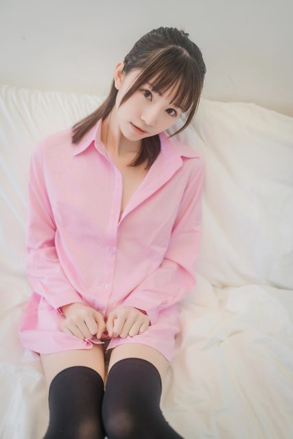 绮太郎 Kitaro - Hồng Nhạt Áo Sơ Mi - 粉色衬衫 – photo 14