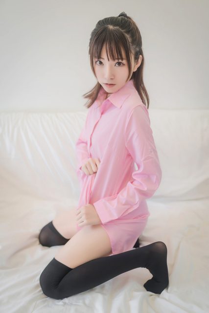 绮太郎 Kitaro - Hồng Nhạt Áo Sơ Mi - 粉色衬衫 – photo 32
