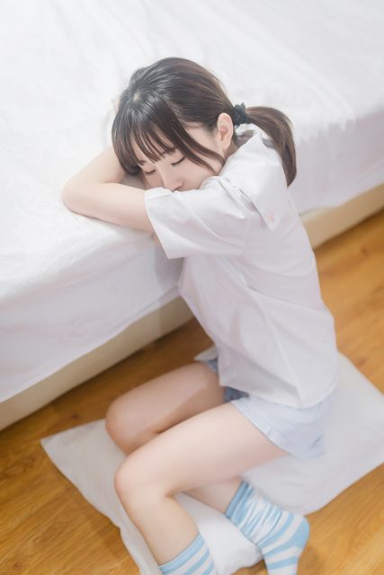 绮太郎 Kitaro - Sọc Xanh Xen Trắng Vớ - 蓝白条纹袜 – ảnh 36