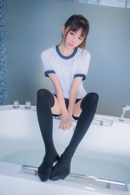 绮太郎 Kitaro - Ướt Thân Thể Thao Phục - 湿身体操服 – photo 37