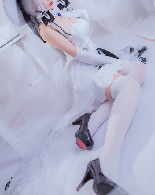 Illustrious Azur Lane - 碧蓝航线 光辉 – photo 2