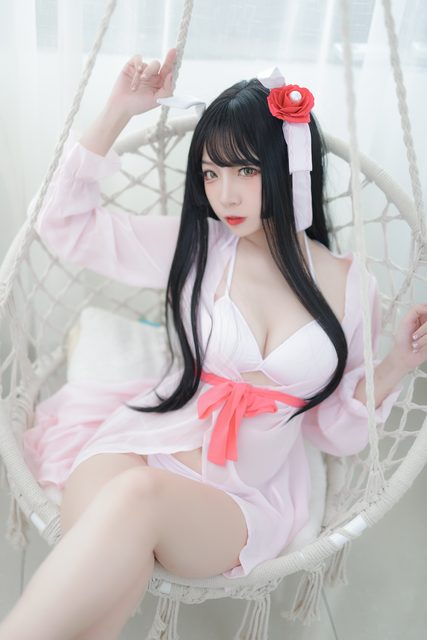 Tầm Thụy Y - 鲟睡衣 – photo 1