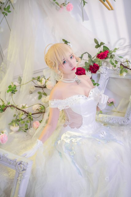 Wedding Dress – photo 5
