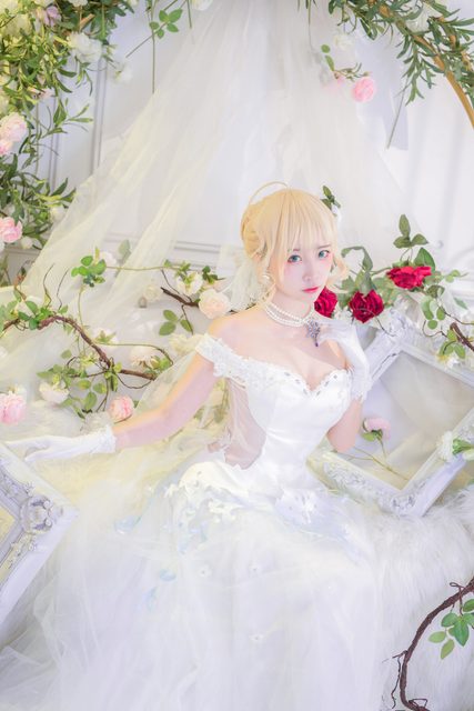 Wedding Dress – photo 8