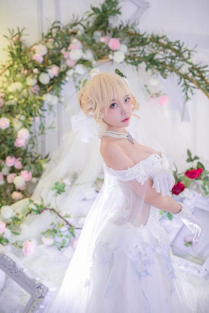 Wedding Dress – photo 19