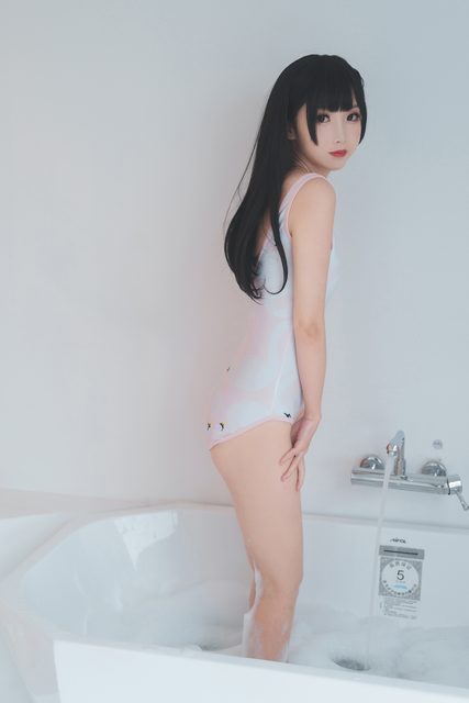 Bong Bóng Bồn Tắm - 浴缸泡泡 – photo 14