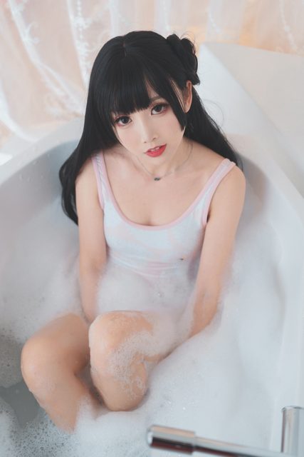 Bong Bóng Bồn Tắm - 浴缸泡泡 – photo 16